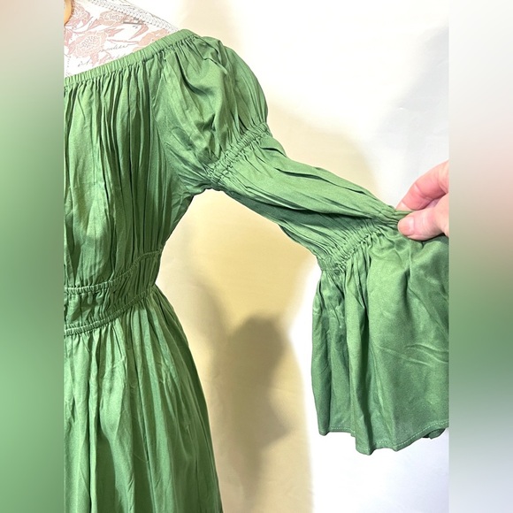 ALEXIA ADMOR Green smocked midi dress size 8 - Picture 4 of 14